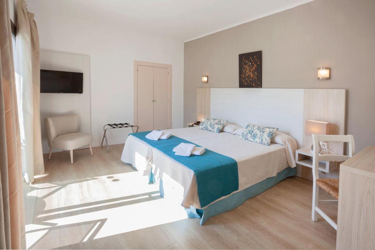 Petit Garden Hotel By Flacalco Cala Ratjada  Exteriör bild